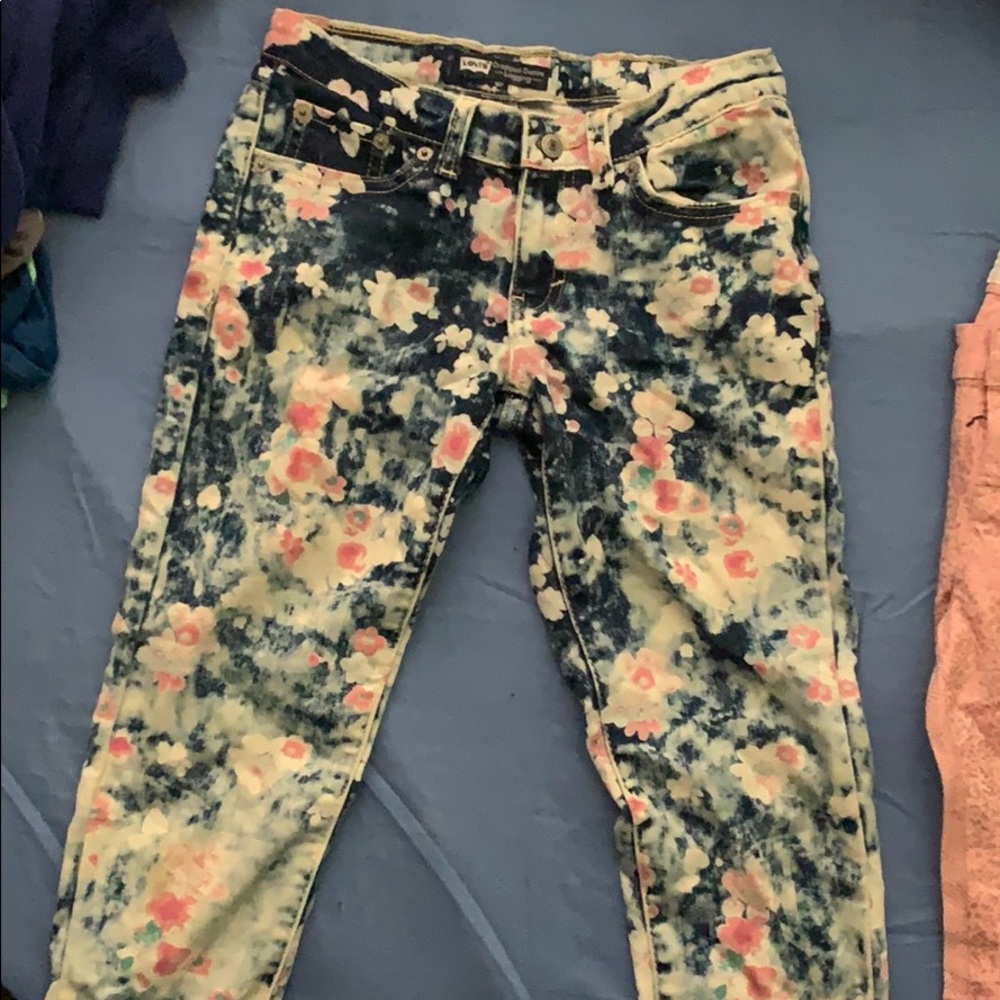 Levi’s pants